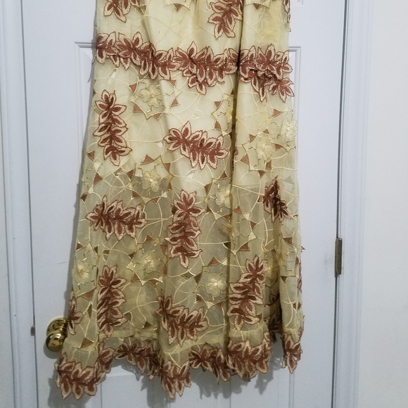 Two Piece Nigerian Set - Picture 2 of 5